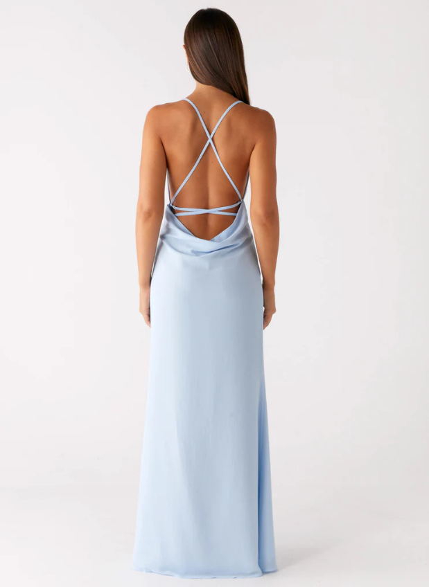 Nayla in Blue