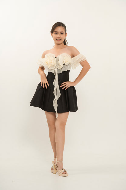 Jasmine in Black